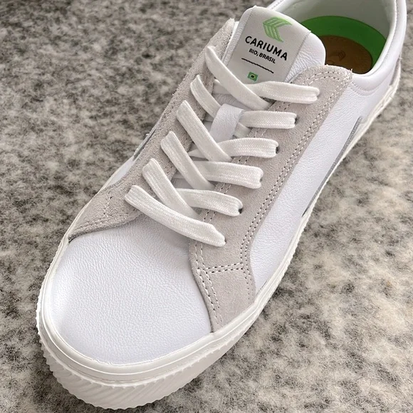 Cariuma Men’s CATIBA Low Off White Leather & Ice Suede Sneaker - Picture 8 of 11
